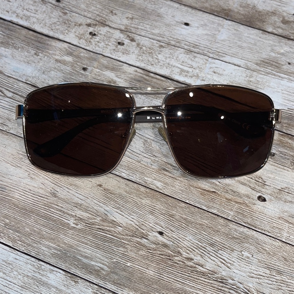 max studio Brown/Gold polarized Sunglasses excellent condition